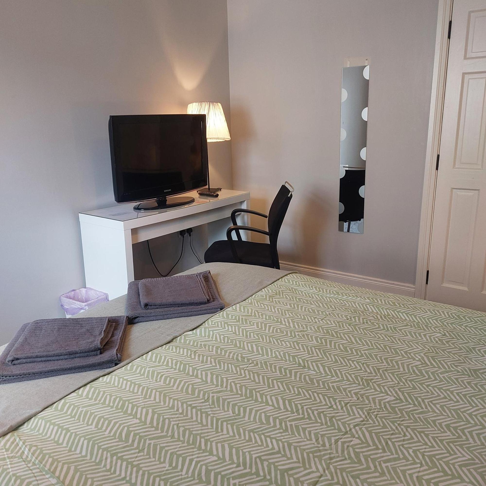 Lawnbrook Town House Hotel Belfast Bagian luar foto